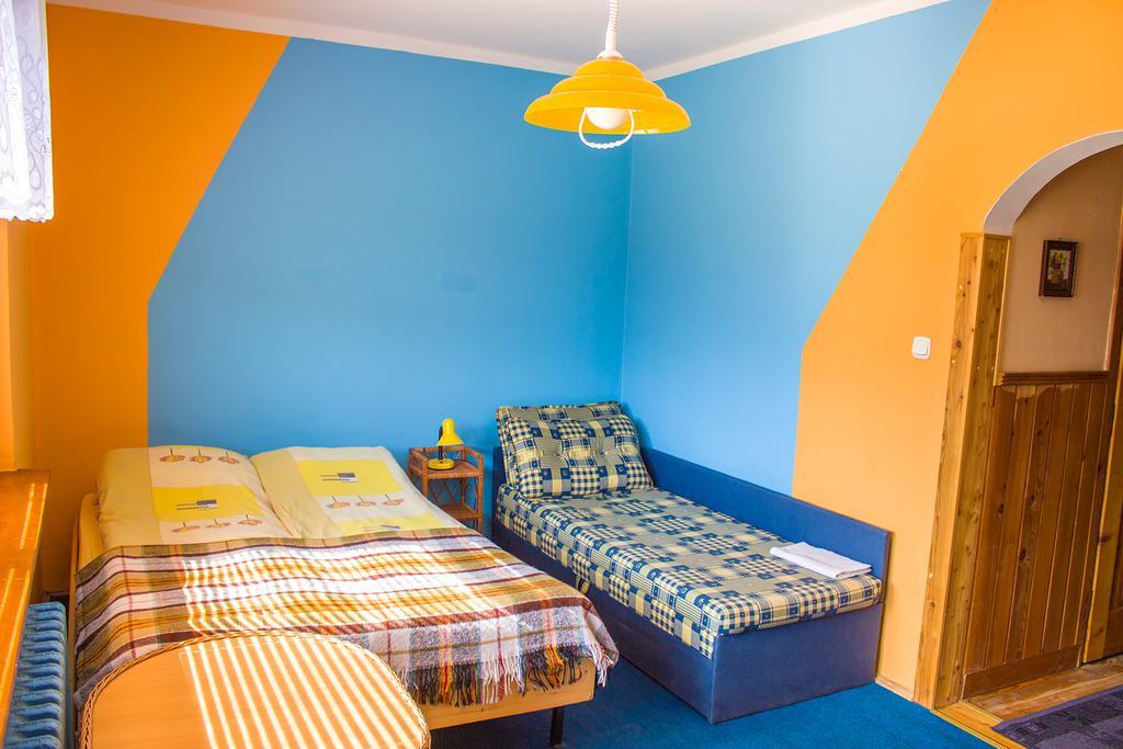 Hacjenda - Apartamenty I Pokoje Goscinne Czarna Gora Exterior photo