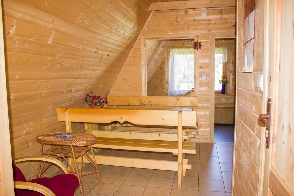 Hacjenda - Apartamenty I Pokoje Goscinne Czarna Gora Exterior photo